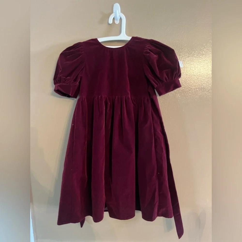 Kids Vintage Velvet Dress 👗